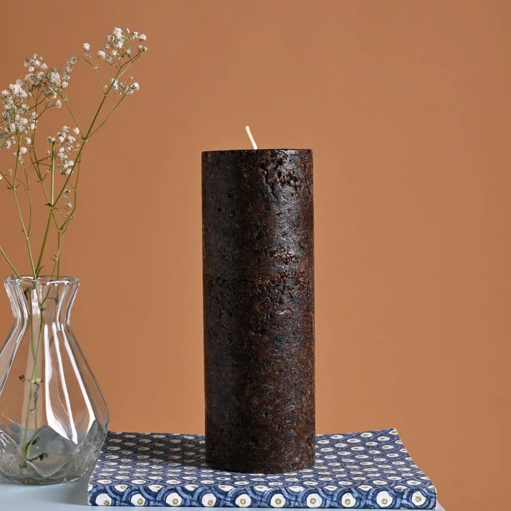 Myrrh & Amber Marble Pillar Candle, Bronze