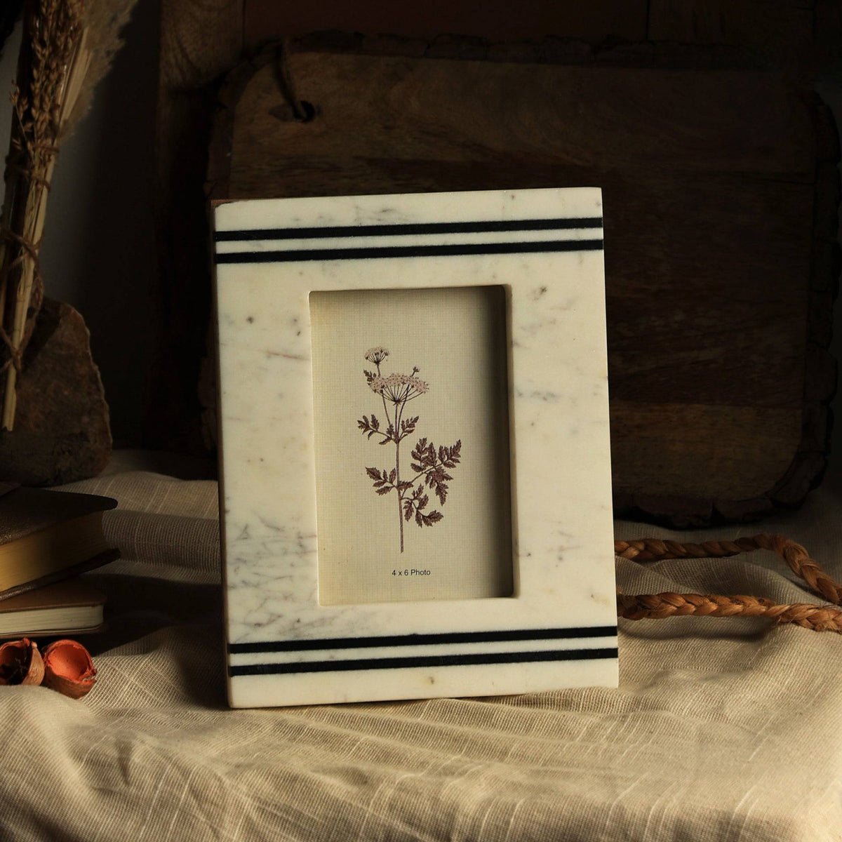 Rhaenyra Natural Marble Picture Frame 6x4 Inch