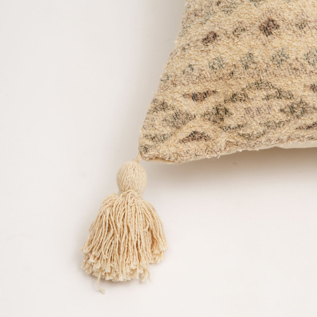 Misty Dune Woven Cushion with Tassels, Beige 45x45 cm