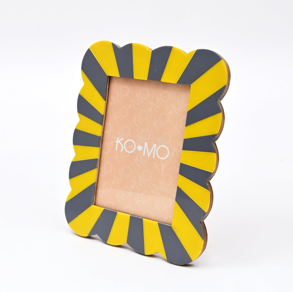 Yellow & Grey Scallop Resin Photo Frame 5x7 Inch