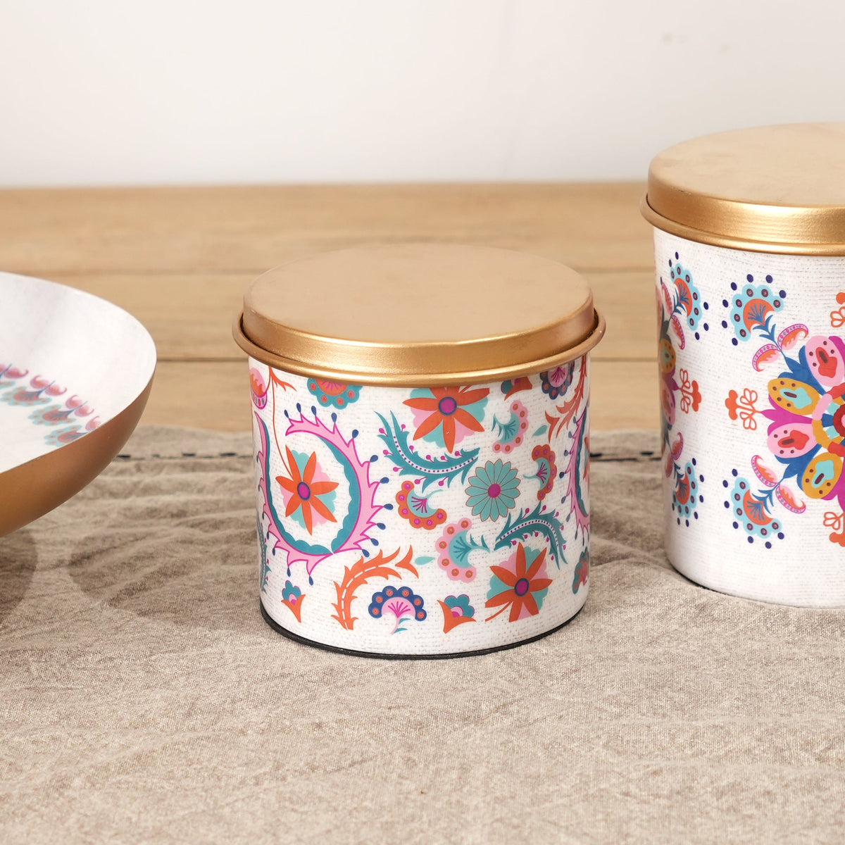 Small Round Enamel Storage Box with Lid