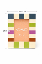 Checkered Resin Photo Frame 4x6 Inch Glossy