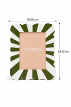 Green & White Scallop Resin Photo Frame 5x7 Inch