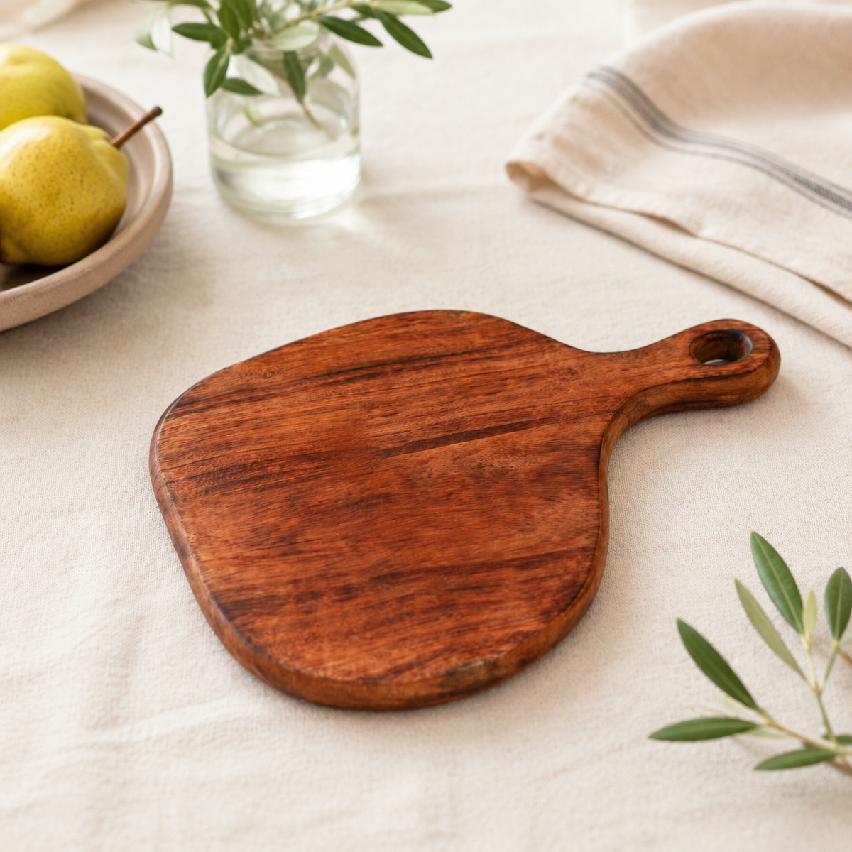 Rustic Loop Acacia Wood Chopping Board 22x32cm